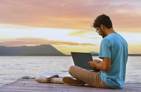 The Digital Nomad Boom: How Travel is Redefining Work in 2024